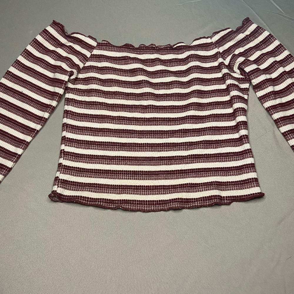 Cropped Lettuce-Edge Trimmed Top